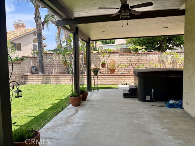 7440 Apple Blossom Court, Highland CA: https://media.crmls.org/medias/58ed3da2-adfa-4ab4-9ca4-9062fcb35ad3.jpg