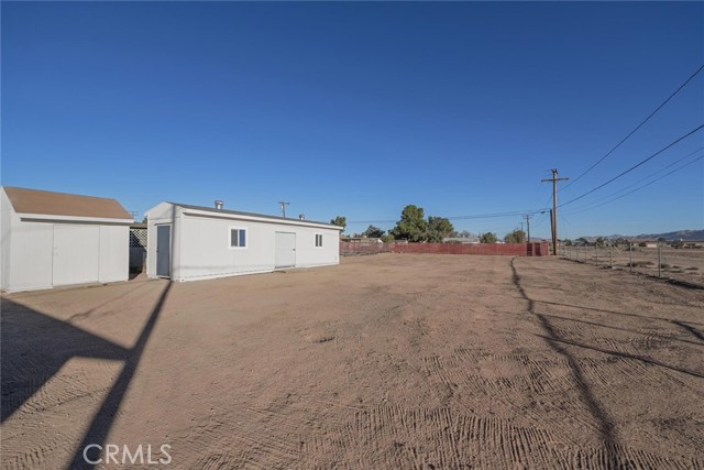 Detail Gallery Image 13 of 20 For 22090 Cherokee Ave, Apple Valley,  CA 92307 - 3 Beds | 2 Baths