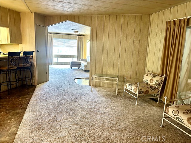 1315 E Marshall Boulevard, San Bernardino CA: https://media.crmls.org/medias/58ee1dca-959d-4ae8-8702-9b82e80a7d17.jpg