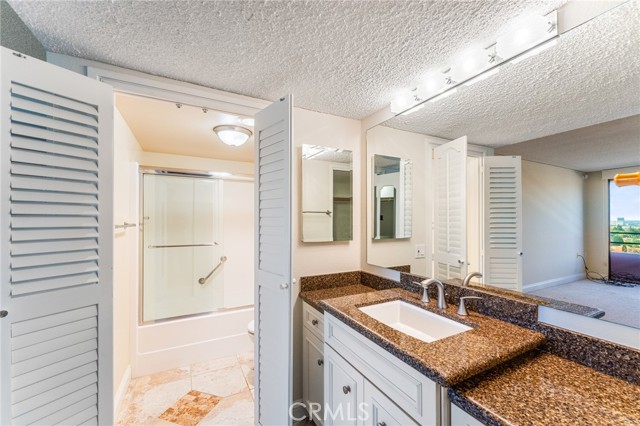 Detail Gallery Image 21 of 41 For 24055 Paseo Del Lago #503,  Laguna Woods,  CA 92637 - 2 Beds | 2 Baths