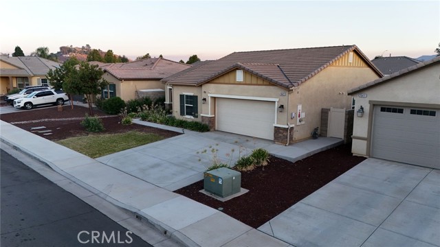 Detail Gallery Image 3 of 31 For 26423 Rediron Ct, Menifee,  CA 92584 - 4 Beds | 2 Baths