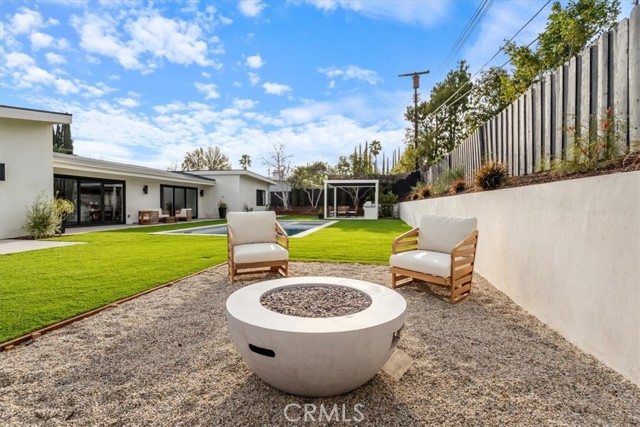 Detail Gallery Image 49 of 52 For 23755 Clarendon, Woodland Hills,  CA 91367 - 4 Beds | 3 Baths