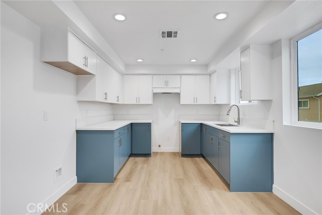 Image 12 of 62 For 3549 4th Street