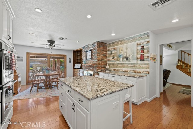 2520 Edam Street, Lancaster CA: https://media.crmls.org/medias/58f37dee-86e0-4c30-b251-af21bf45aff6.jpg