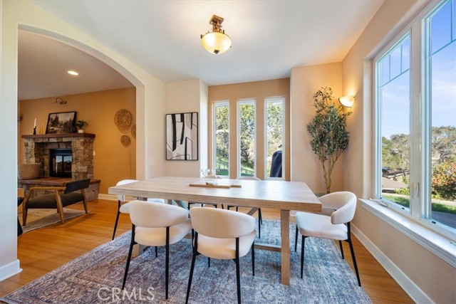 Detail Gallery Image 13 of 48 For 245 Robles, Arroyo Grande,  CA 93420 - 3 Beds | 3 Baths