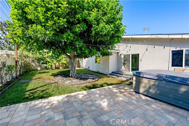 2019 Charlemagne Avenue photo 17