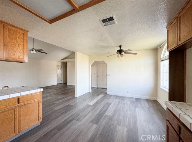 Detail Gallery Image 8 of 22 For 8628 Cameo Way, Hilmar,  CA 95324 - 3 Beds | 2 Baths