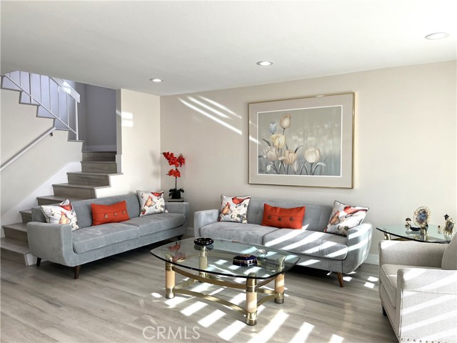 12170 Crystal Ridge Way, Porter Ranch CA: https://media.crmls.org/medias/58f6d1c3-0380-4a41-8997-8a06ecedd6e7.jpg
