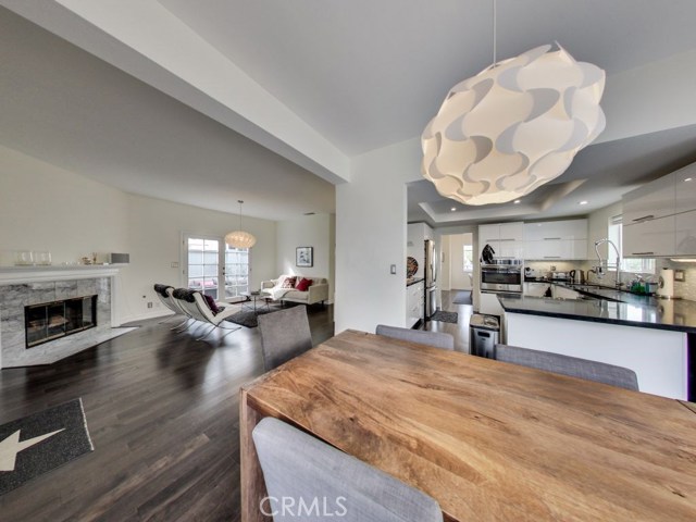 2114 Farrell Avenue, Redondo Beach, California 90278, 4 Bedrooms Bedrooms, ,1 BathroomBathrooms,Residential,Sold,Farrell,SB17057988