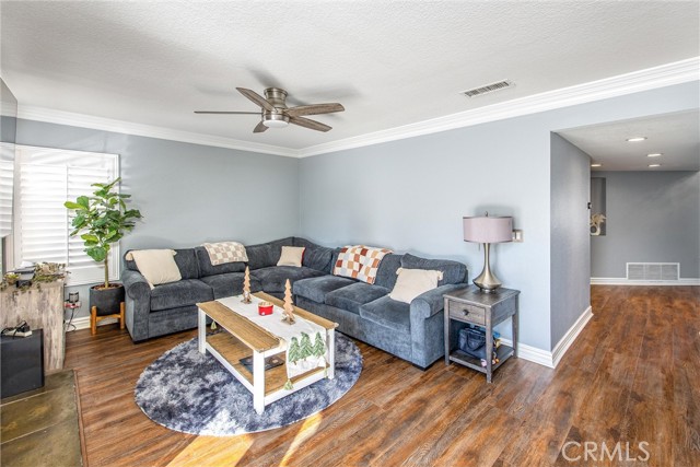 Detail Gallery Image 11 of 44 For 6592 San Benito, Rancho Cucamonga,  CA 91701 - 4 Beds | 3 Baths