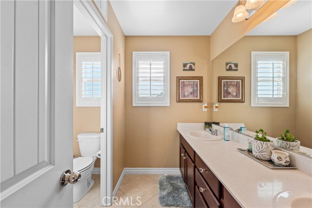 1019 Vallejo Street, Perris CA: https://media.crmls.org/medias/58f76c0b-077a-4118-8b36-50c1d21d4f65.jpg