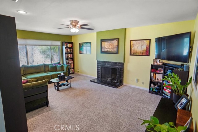 841 Crosby Avenue photo 3