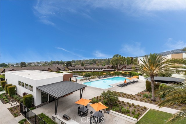 1450 Sea Lane, San Pedro CA: https://media.crmls.org/medias/58f80b56-0068-4ad1-94cc-4754d762117e.jpg