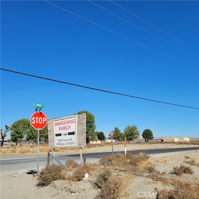 Detail Gallery Image 7 of 54 For 3144 Auburn Ave, El Mirage,  CA 92301 - – Beds | – Baths