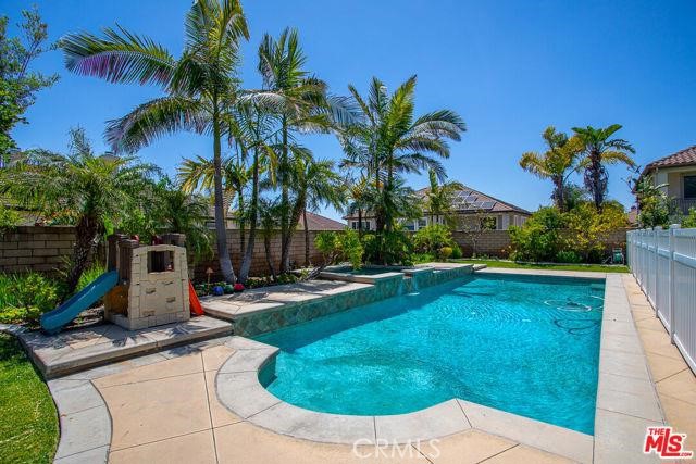 18568 Arbor Gate Lane, Yorba Linda CA: https://media.crmls.org/medias/58f8801c-7b74-4d44-b235-9f654b75c3a2.jpg