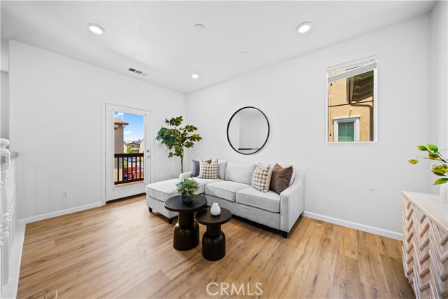 Image 24 of 50 For 7027 Avignon Drive