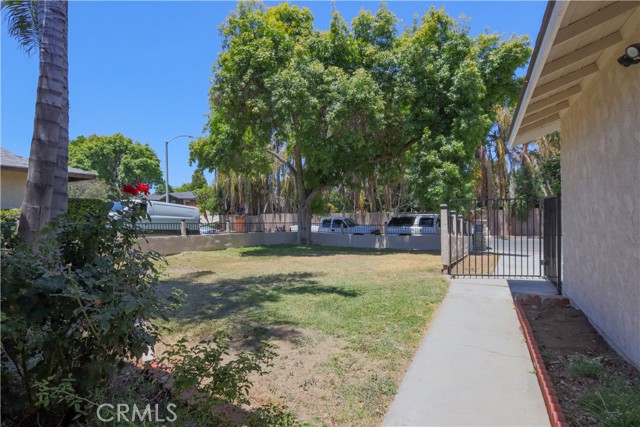 8358 Verbena Drive, Riverside CA: https://media.crmls.org/medias/58f93ced-a299-4160-b864-1e7ff06ab793.jpg