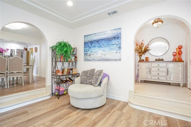 Detail Gallery Image 10 of 44 For 2313 Hollister, Glendale,  CA 91206 - 3 Beds | 2 Baths