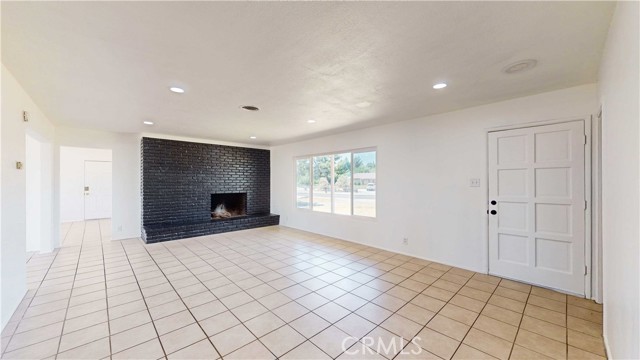Image 3 for 17965 Symeron Rd, Apple Valley, CA 92307