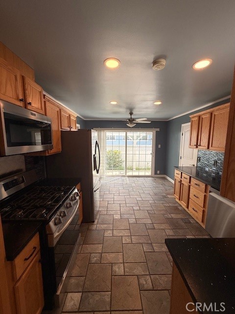 Detail Gallery Image 14 of 28 For 2617 Pearson, Fullerton,  CA 92831 - 3 Beds | 2 Baths