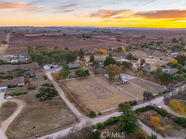 Detail Gallery Image 54 of 59 For 6935 Chardonnay Rd, Paso Robles,  CA 93446 - 4 Beds | 3 Baths