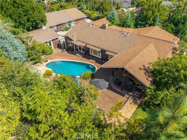 Detail Gallery Image 2 of 48 For 5121 E Lomita Ave, Orange,  CA 92869 - 2 Beds | 2 Baths