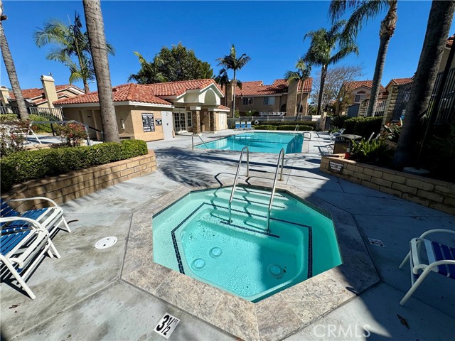 Detail Gallery Image 39 of 39 For 2001 via Como #103,  Corona,  CA 92881 - 2 Beds | 2/1 Baths