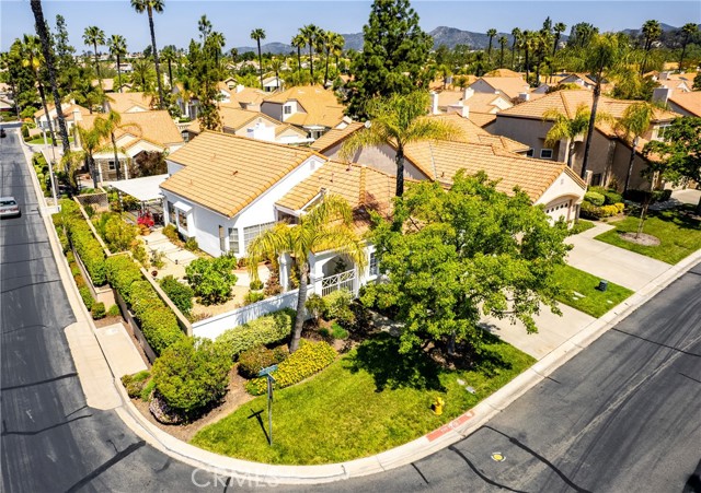 Detail Gallery Image 35 of 66 For 40461 via Siena, Murrieta,  CA 92562 - 2 Beds | 2 Baths
