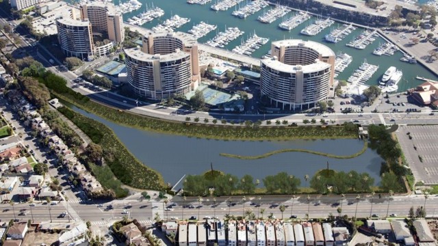 4316 Marina City Drive, 1027 photo 2