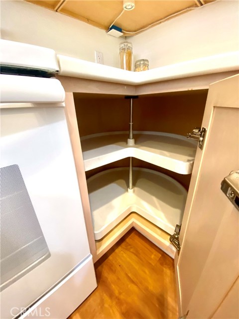 Detail Gallery Image 9 of 25 For 2170 via Puerta a,  Laguna Woods,  CA 92637 - 2 Beds | 2 Baths