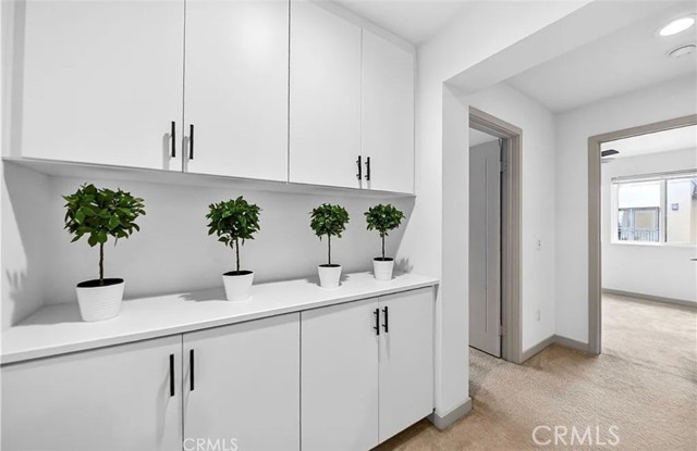 Detail Gallery Image 7 of 9 For 809 Anaheim Blvd #106,  Anaheim,  CA 92805 - 3 Beds | 2/1 Baths