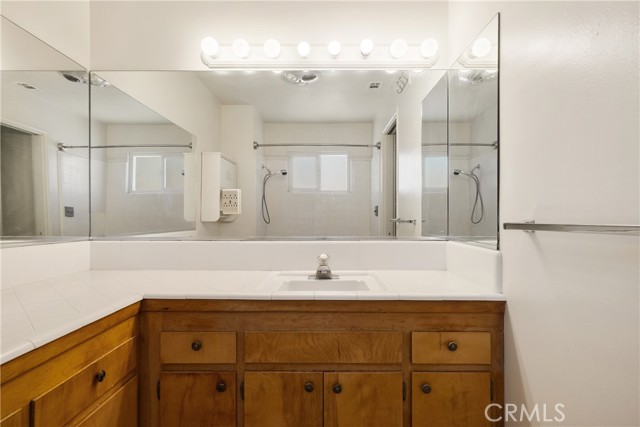 Detail Gallery Image 19 of 38 For 10004 Oakwood Ave, Hesperia,  CA 92345 - 2 Beds | 2 Baths
