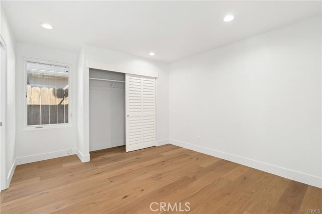 Detail Gallery Image 13 of 16 For 369 E 20th, Costa Mesa,  CA 92627 - 4 Beds | 3 Baths