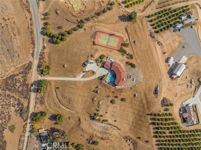 38225 Camino Sierra Road, Temecula CA: https://media.crmls.org/medias/5900072c-04b2-4551-8f47-fa40130e7c7a.jpg