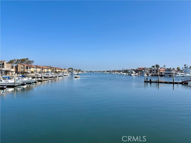 Detail Gallery Image 14 of 14 For 16971 Hoskins Ln #3,  Huntington Beach,  CA 92649 - 1 Beds | 1 Baths
