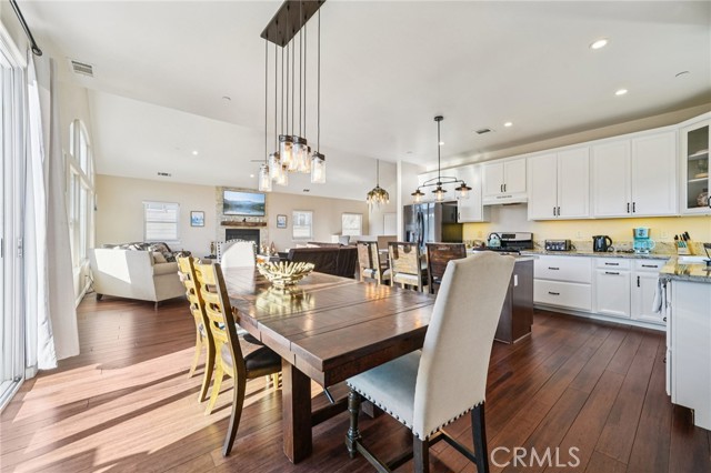 Detail Gallery Image 12 of 56 For 26845 Modoc Ln, Lake Arrowhead,  CA 92352 - 4 Beds | 3/1 Baths