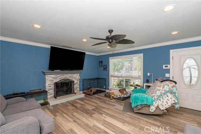 Detail Gallery Image 4 of 20 For 21328 Orrick Ave., Carson,  CA 90745 - 4 Beds | 2 Baths