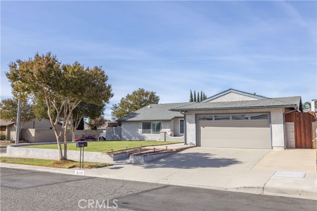 2115 Marter Avenue photo 2