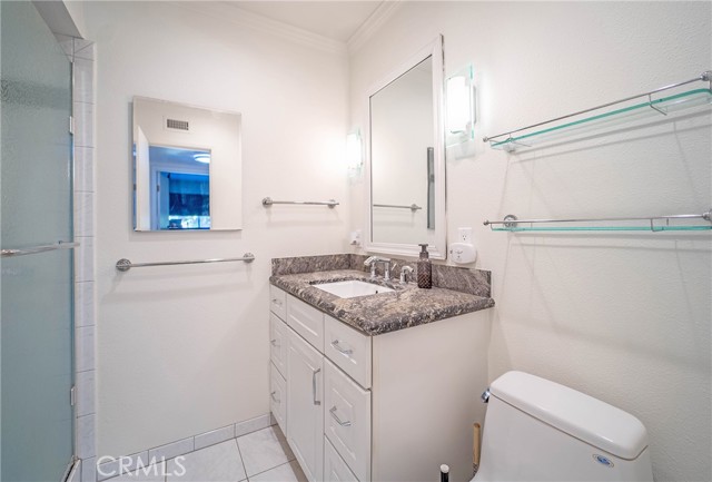 25531 Classic Drive, Mission Viejo CA: https://media.crmls.org/medias/59033d42-d744-45ba-be54-69fa331a7307.jpg
