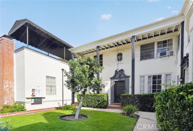 1274 S Beverly Glen