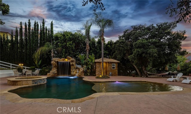 33 Sage Lane, Bell Canyon CA: https://media.crmls.org/medias/59047bf4-fbed-41fe-87d3-61201c678f51.jpg