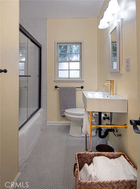 Detail Gallery Image 13 of 25 For 1935 S Nevada St, Oceanside,  CA 92054 - 2 Beds | 1 Baths