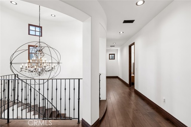 Detail Gallery Image 49 of 74 For 25 Golden Eagle, Irvine,  CA 92603 - 6 Beds | 6/1 Baths