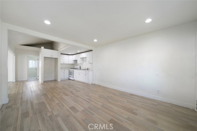 Detail Gallery Image 10 of 40 For 139 N Palm Ave, Rialto,  CA 92376 - – Beds | – Baths