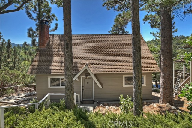 Detail Gallery Image 4 of 34 For 28203 Arbon Ln, Lake Arrowhead,  CA 92352 - 3 Beds | 2 Baths