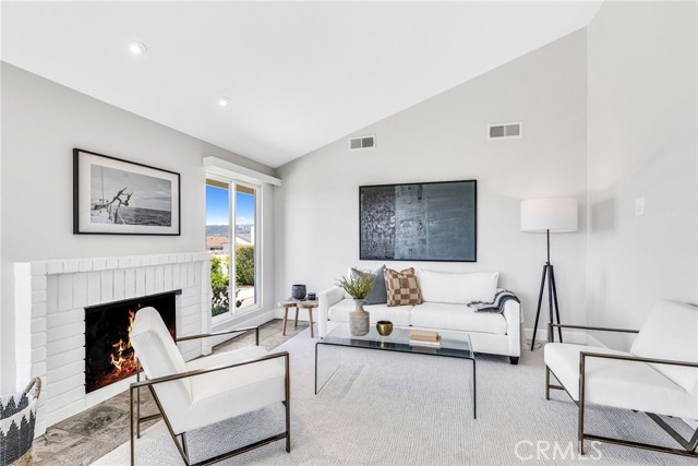 Detail Gallery Image 7 of 61 For 33561 Sextant Dr, Dana Point,  CA 92629 - 2 Beds | 1/1 Baths