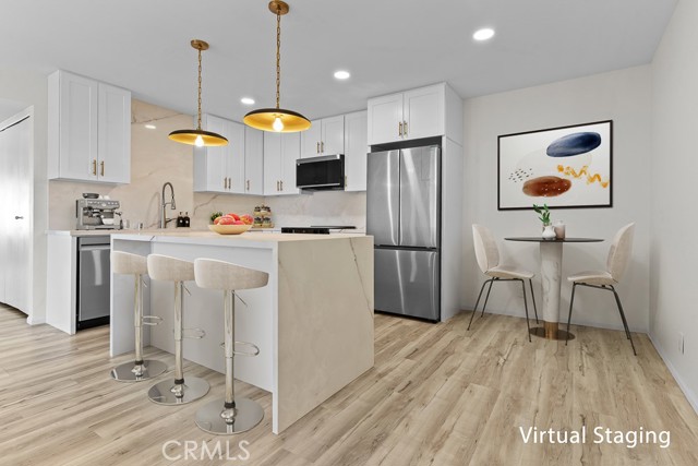 Detail Gallery Image 3 of 28 For 21921 Rimhurst Dr. #128-F,  Lake Forest,  CA 92630 - 2 Beds | 1 Baths