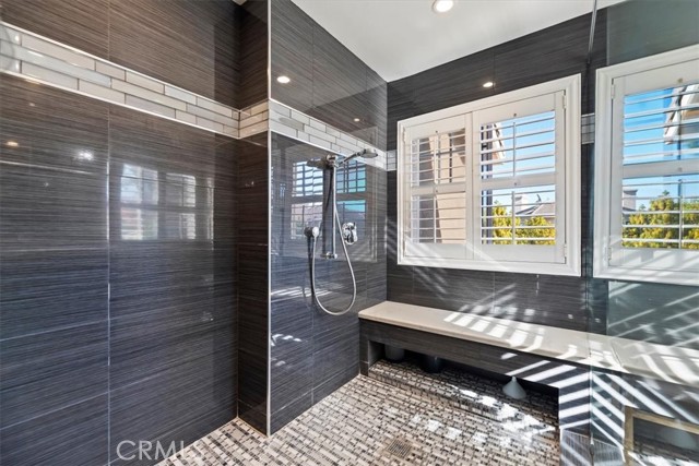 Detail Gallery Image 34 of 50 For 2310 Crown Point Ct, Oxnard,  CA 93036 - 4 Beds | 3 Baths