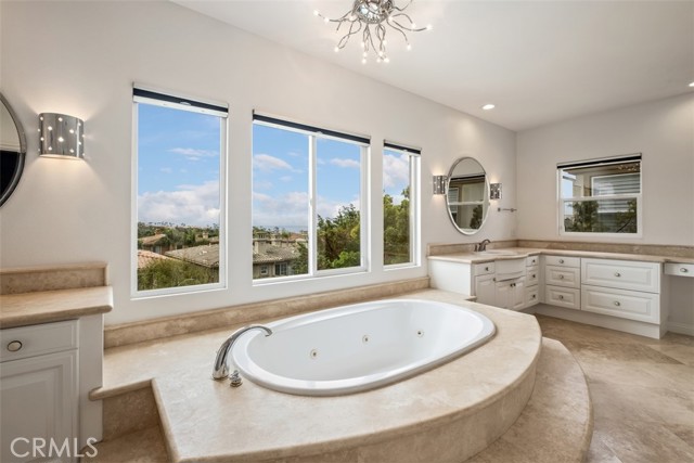 Detail Gallery Image 33 of 50 For 21 Vista Sole St, Dana Point,  CA 92629 - 4 Beds | 3/1 Baths
