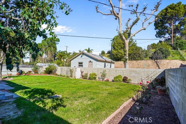 Detail Gallery Image 21 of 28 For 22573 Arriba Dr, Saugus,  CA 91350 - 4 Beds | 2 Baths